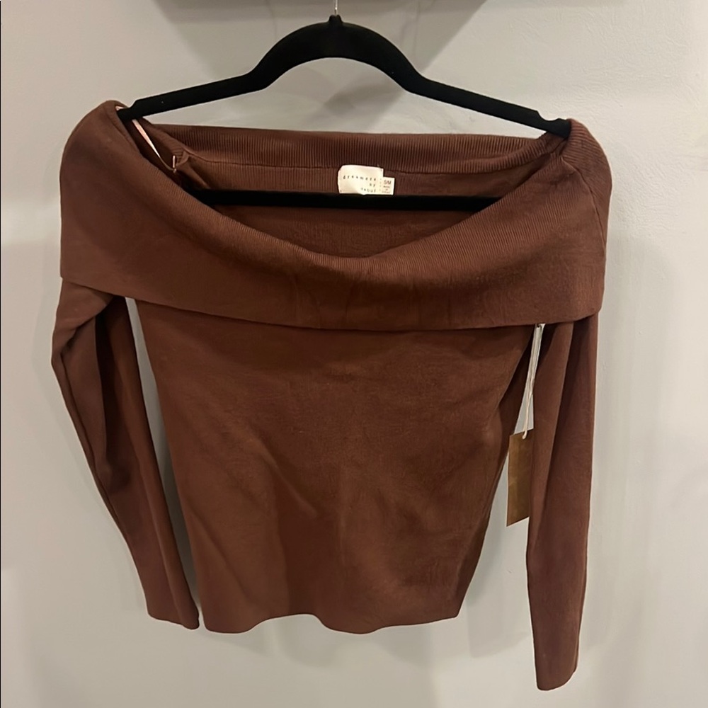 NWT Dreamers by Debut Brown Off-Shoulder Sweater